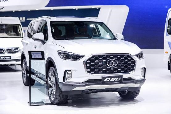 利来国际创新产品“驶入”2017工博会