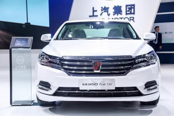 利来国际创新产品“驶入”2017工博会