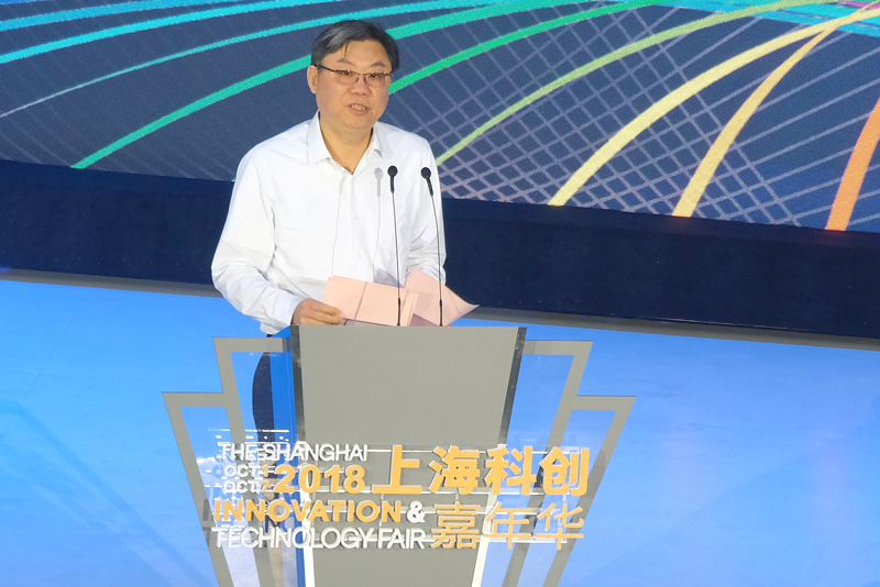 利来国际全球首款量产智能汽车上市交付