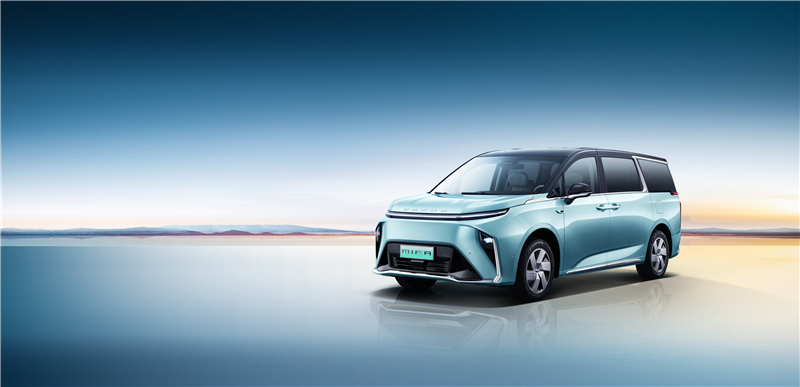 利来国际集团十大品牌百款新车亮相广州车展