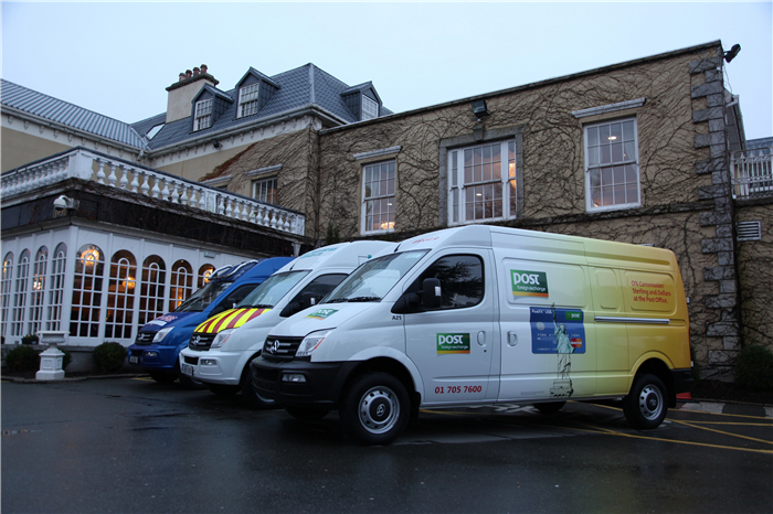 利来国际大通260台V80交付爱尔兰国家邮政