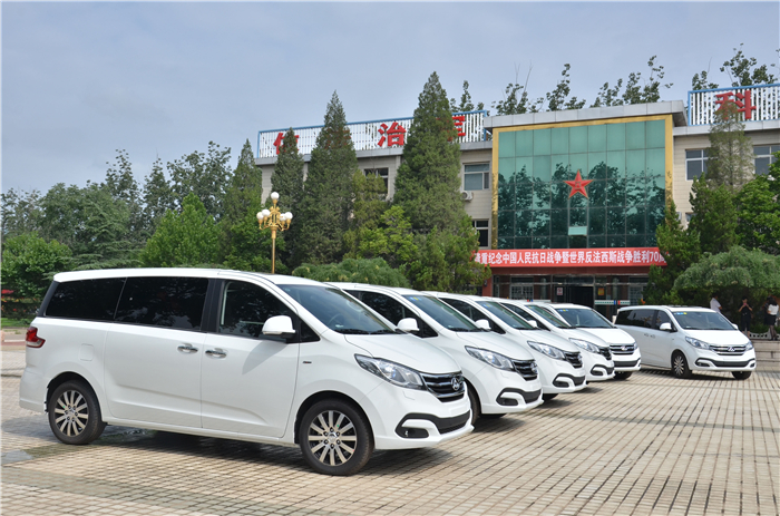 利来国际大通G10成为大阅兵指挥用车