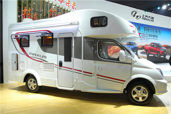 未来已在，利来国际集团首款皮卡产品T60亮相广州车展，“国际范儿”引无数回眸